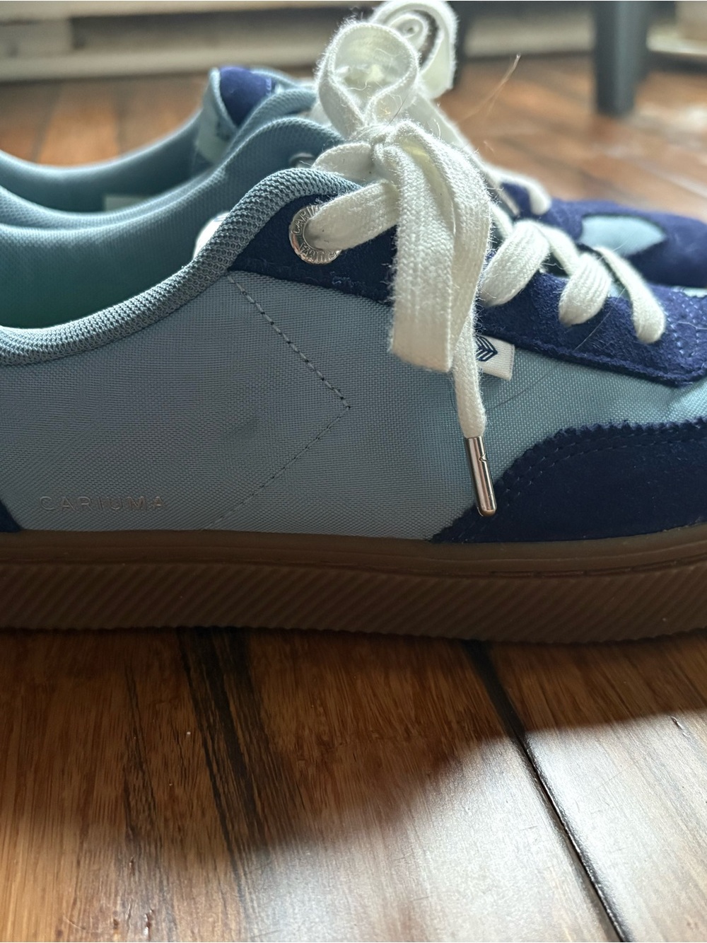 Cariuma Low-Top Sneakers in Light Blue and Navy with Gum Sole